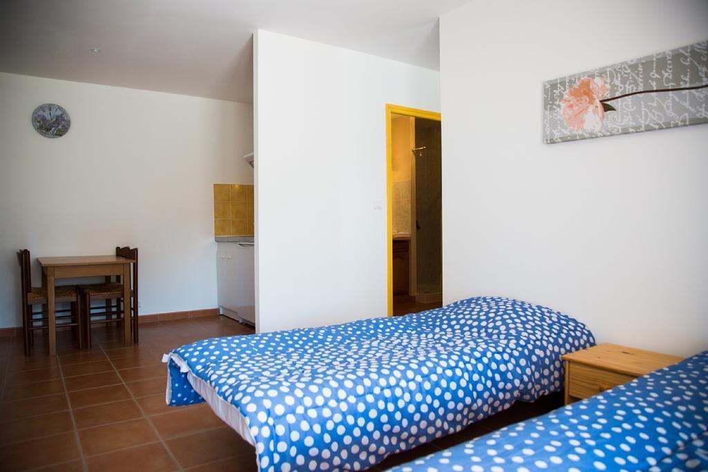 Appartements " Le Clos De La Cerisaie" كاستيون-دو-غارد المظهر الخارجي الصورة