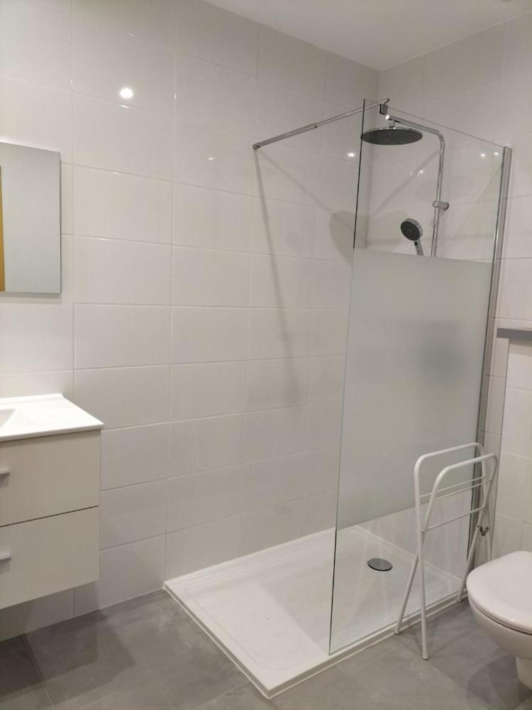 Appartements " Le Clos De La Cerisaie" كاستيون-دو-غارد المظهر الخارجي الصورة