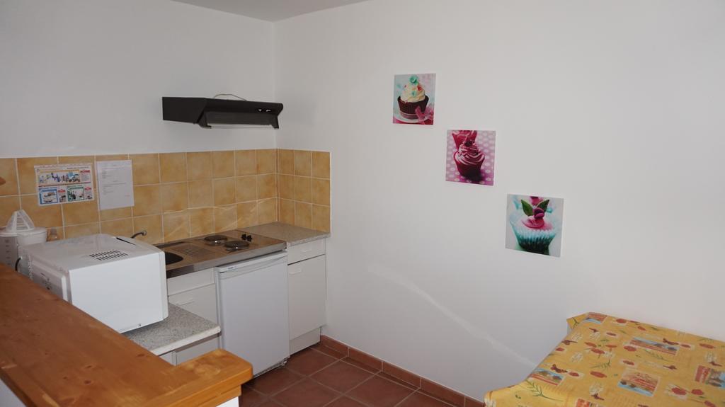 Appartements " Le Clos De La Cerisaie" كاستيون-دو-غارد المظهر الخارجي الصورة