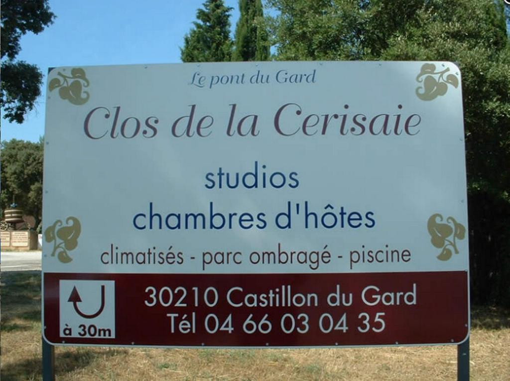 Appartements " Le Clos De La Cerisaie" كاستيون-دو-غارد المظهر الخارجي الصورة