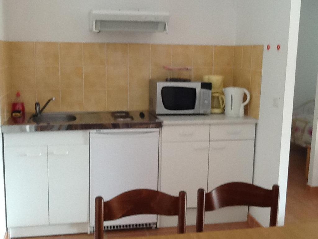 Appartements " Le Clos De La Cerisaie" كاستيون-دو-غارد الغرفة الصورة