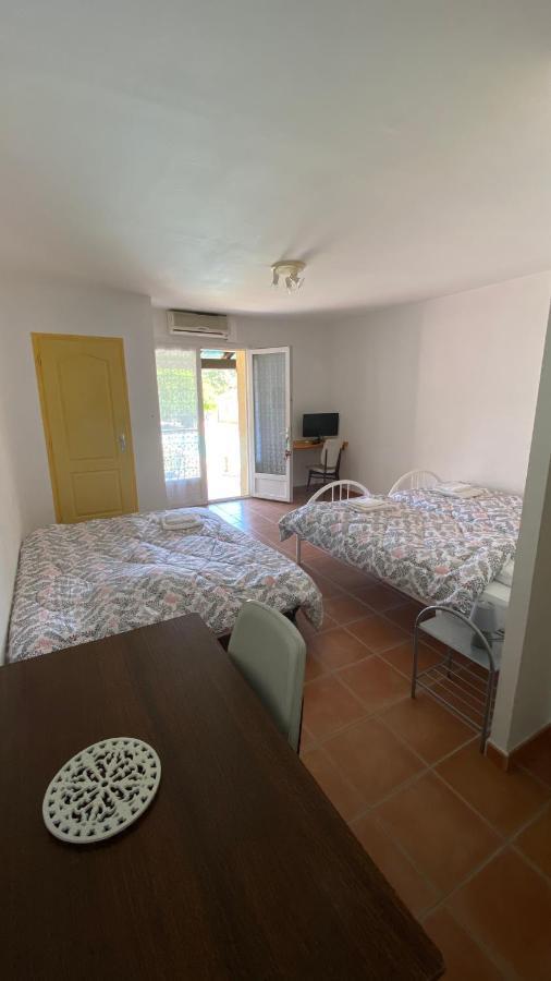 Appartements " Le Clos De La Cerisaie" كاستيون-دو-غارد المظهر الخارجي الصورة