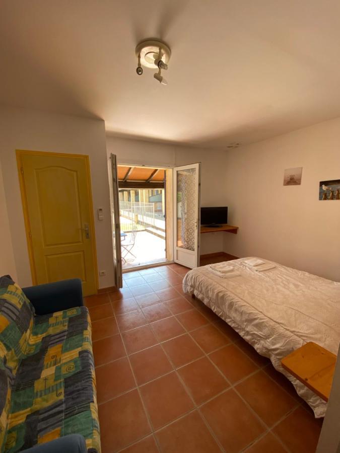 Appartements " Le Clos De La Cerisaie" كاستيون-دو-غارد المظهر الخارجي الصورة