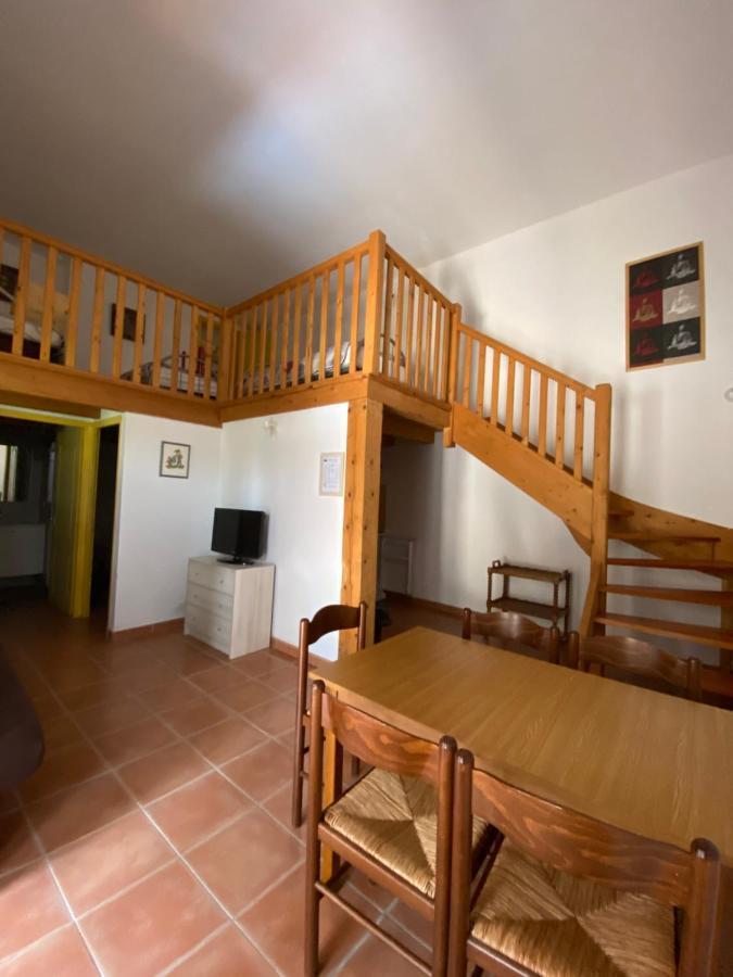 Appartements " Le Clos De La Cerisaie" كاستيون-دو-غارد المظهر الخارجي الصورة