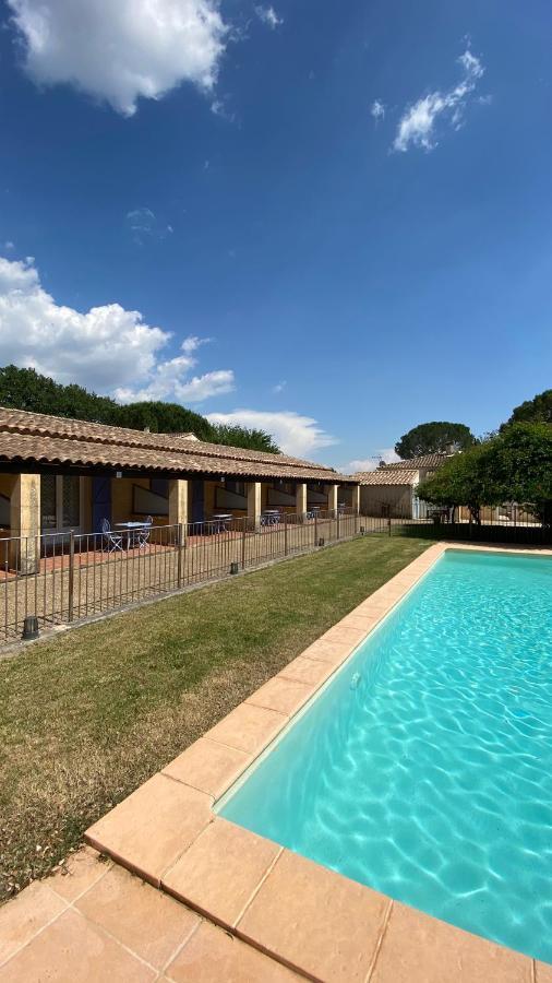 Appartements " Le Clos De La Cerisaie" كاستيون-دو-غارد المظهر الخارجي الصورة